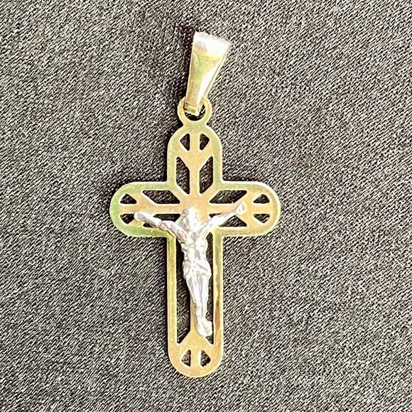 14K 2 Toned Gold Cross Pendant - Picture 1 of 6